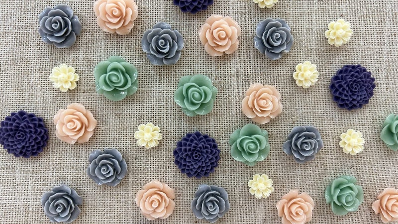 Temoyj 24Pcs Decorative Push Pins for Bulletin Board,Thumb Tack Decorative for Cork Board, Office Organization or Home - Image 1